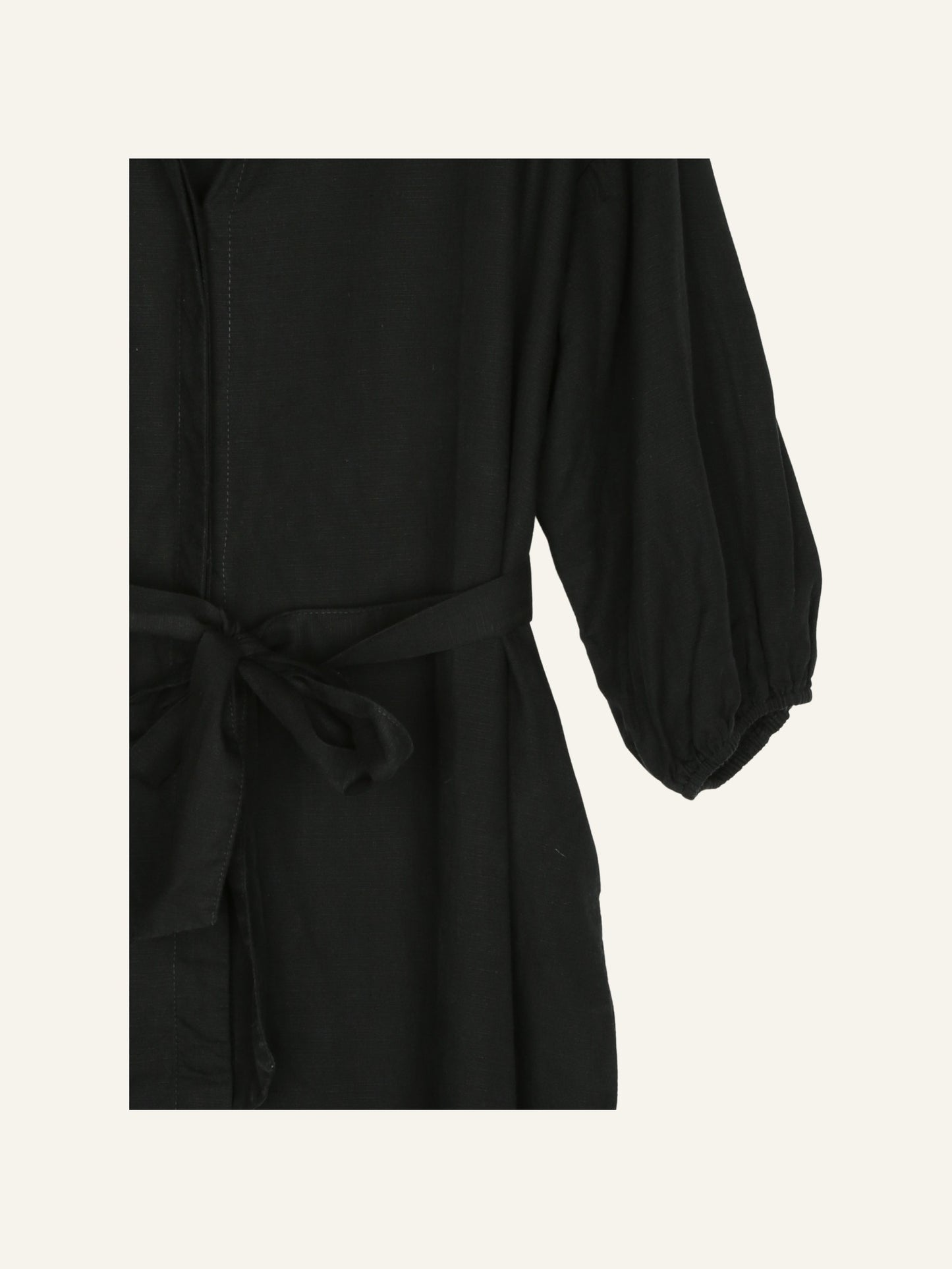 Black|