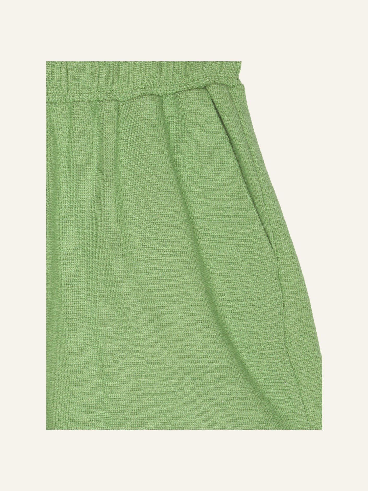 Soft Green|