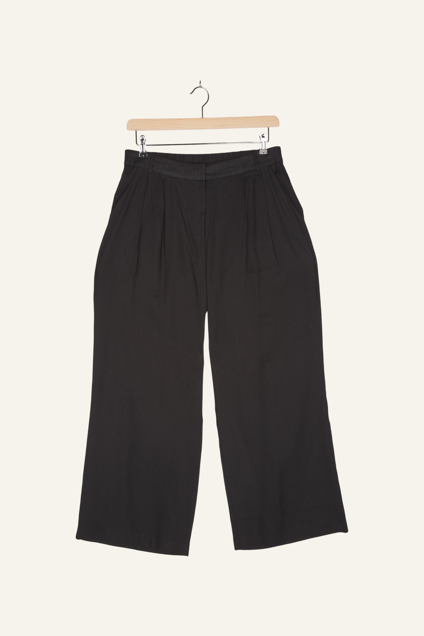 Larry Linen Pants Black