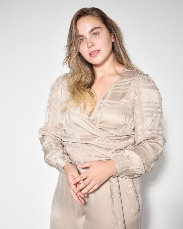 Nada Wrap Blouse Taupe
