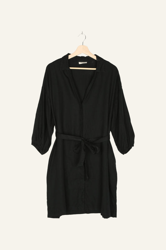Black|