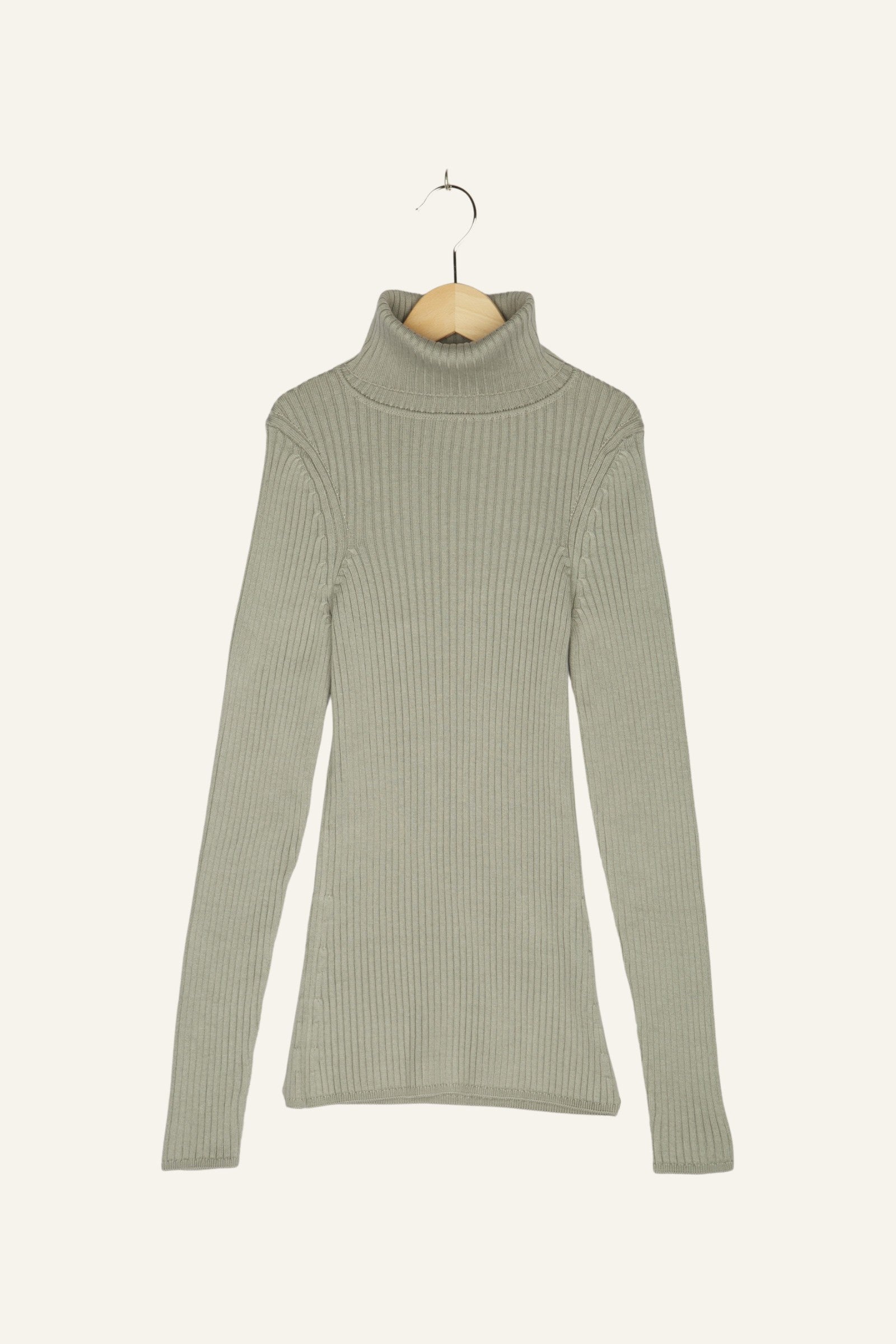 Light Grey|