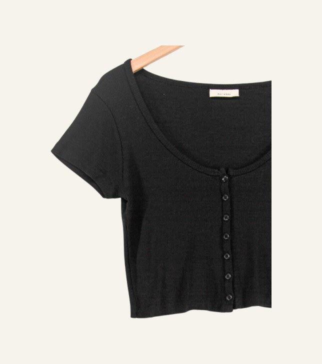 Black|