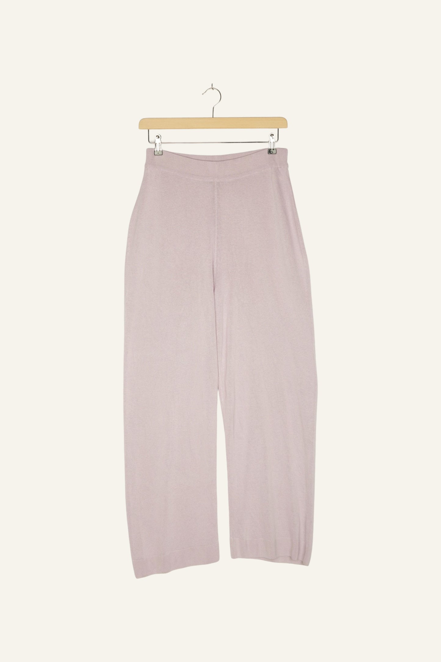 Pale Lilac|