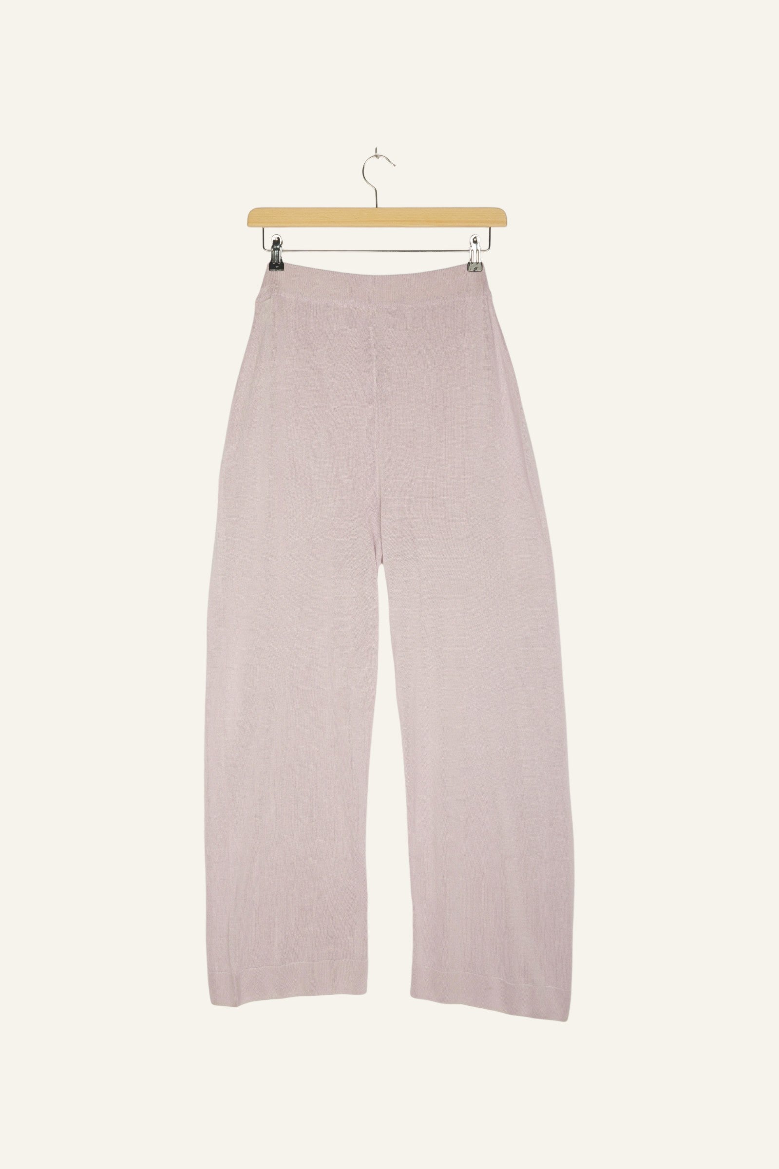 Pale Lilac|